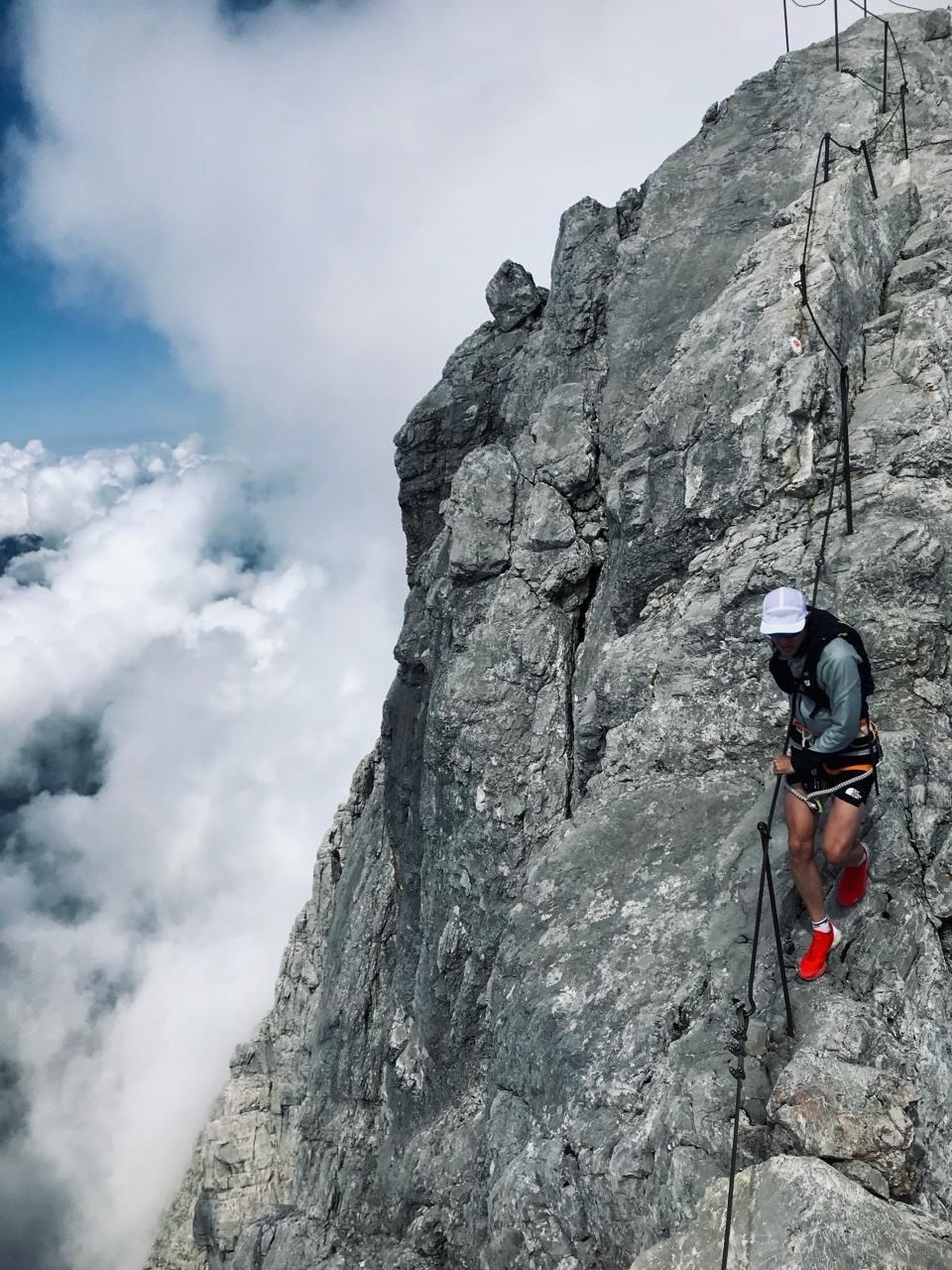 Trail running hero image